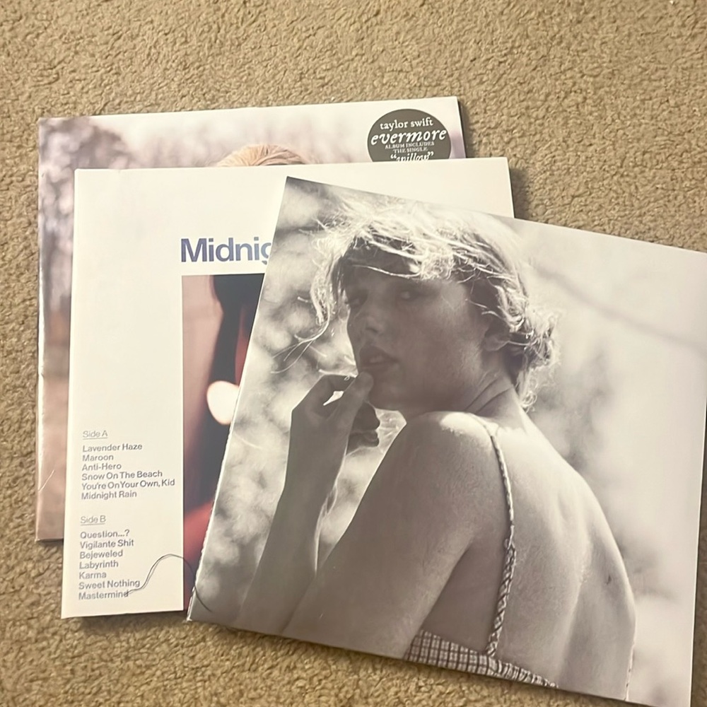 taylor swift vinyl bundle!! midnights, folklore target exclusive and evermore